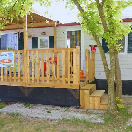 Happy Camp Mobile Homes In Camping Villaggio Internazionale San Menaio Buitenkant foto