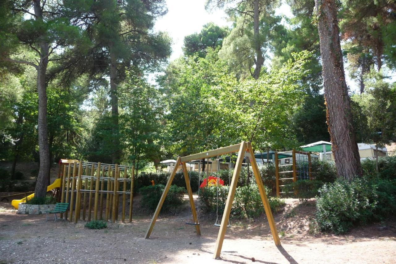 Happy Camp Mobile Homes In Camping Villaggio Internazionale San Menaio Buitenkant foto