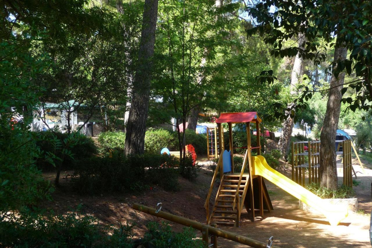 Happy Camp Mobile Homes In Camping Villaggio Internazionale San Menaio Buitenkant foto